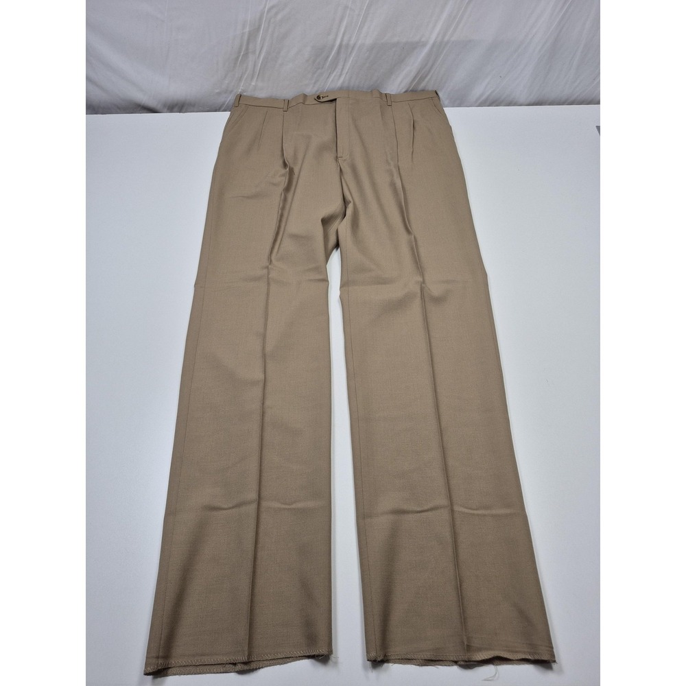 VTG Racquet Club Dress Pants Mens 44x36 Beige Wool Pleated Straight Unhemmed